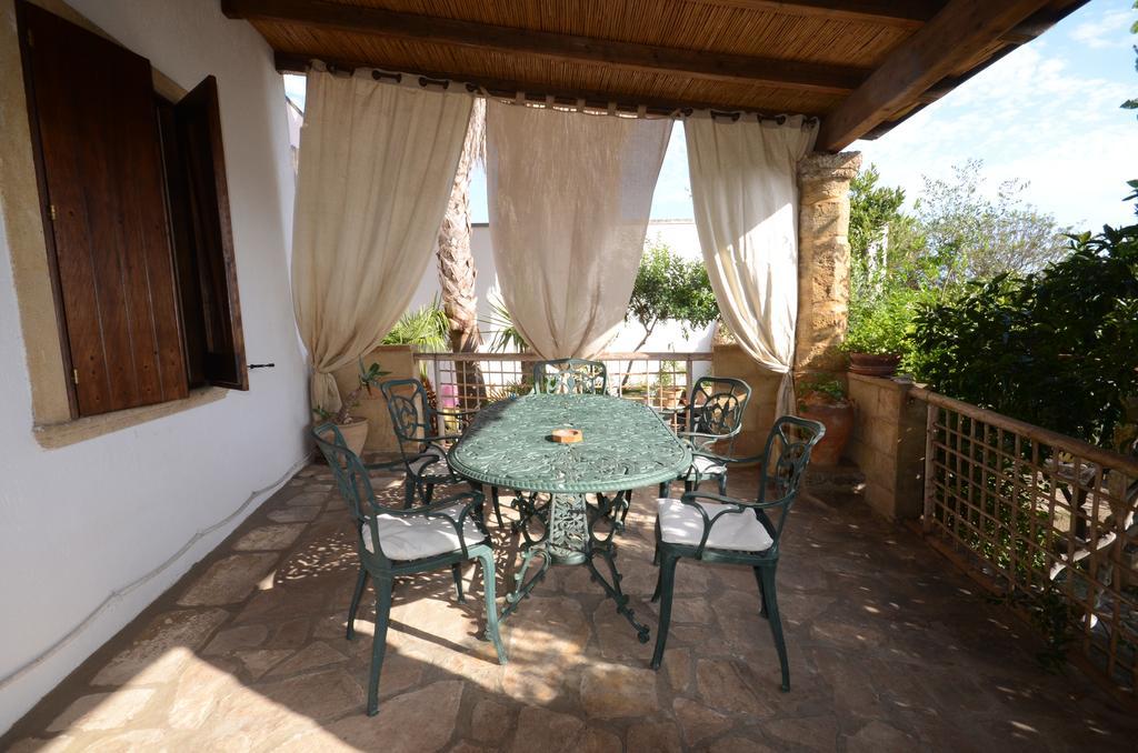 Felline In Bed&Breakfast Exterior foto