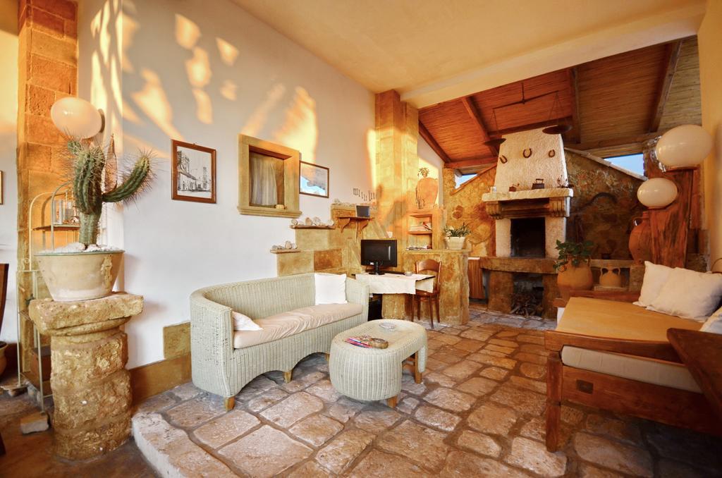 Felline In Bed&Breakfast Exterior foto